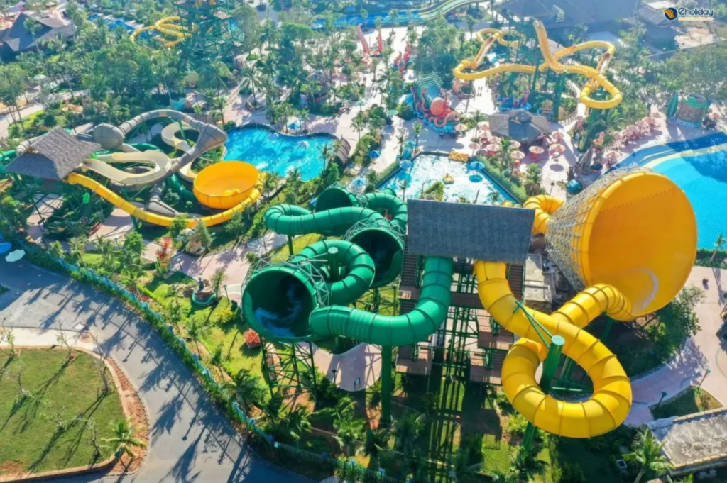 Sun World Bắc Ninh nổi bật với bãi biển nhân tạo, công viên nước và khu vui chơi giải trí hiện đại, trở thành điểm nhấn hấp dẫn tại khu đô thị Sun Group Bắc Ninh.